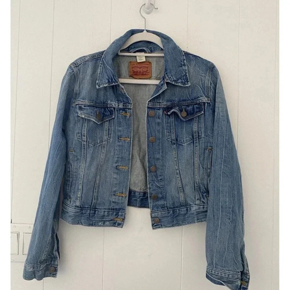 Levi's Other - Levi’s For Girls Blue Denim Classic Trucker Jacket Size L